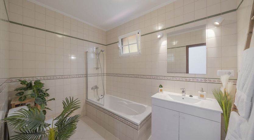 Photo of Drop of Light