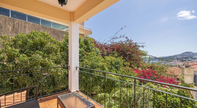 Photo of Drop of Light