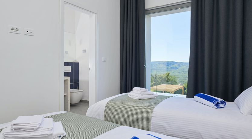 Photo of Mountain Wonder