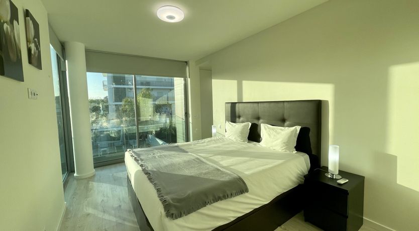 Photo of Sun-Scented Eyes