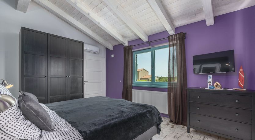 Photo of Blooms & Breezes