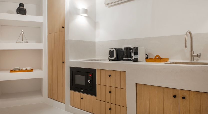 Photo of The Glittering Blue