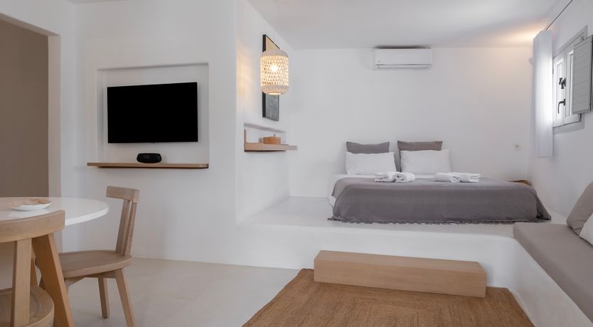 Photo of The Glittering Blue