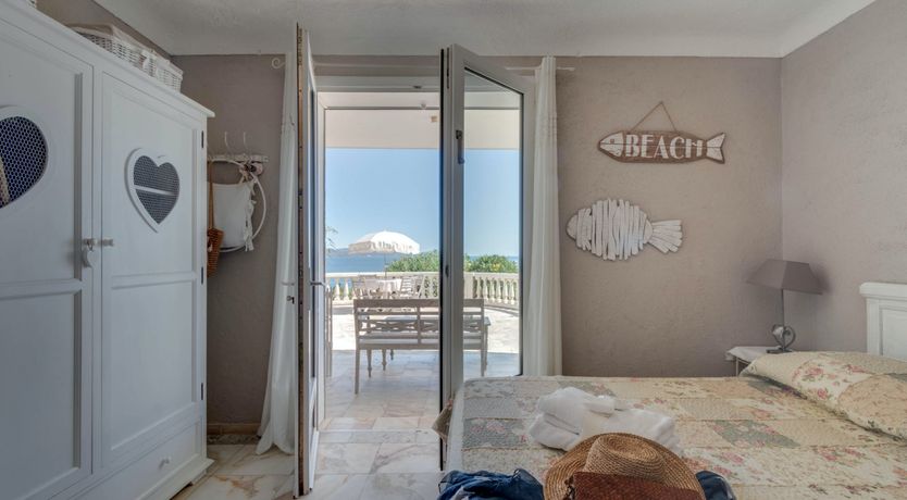 Photo of The Rose of the Hills