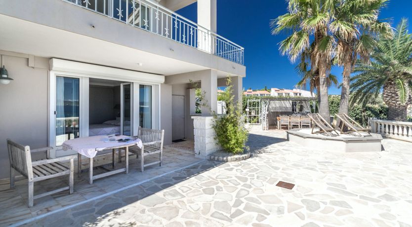 Photo of The Rose of the Hills