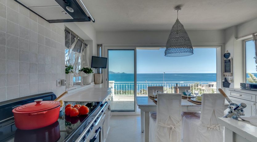 Photo of The Rose of the Hills