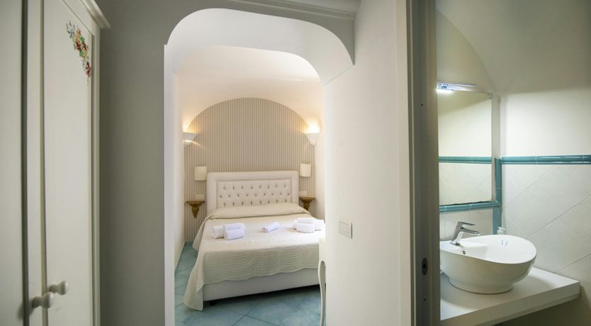 Photo of The Rose of Ravello