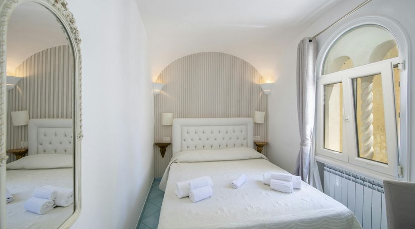 Photo of The Rose of Ravello