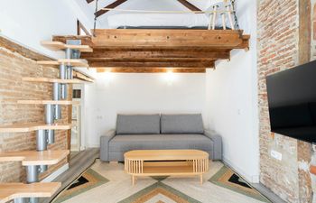 Lively Madrid Retreat Apartment
