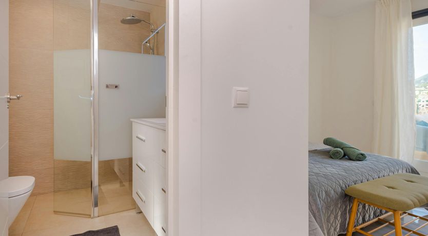 Photo of The Sea Emerald