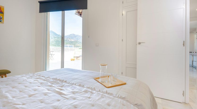 Photo of The Sea Emerald