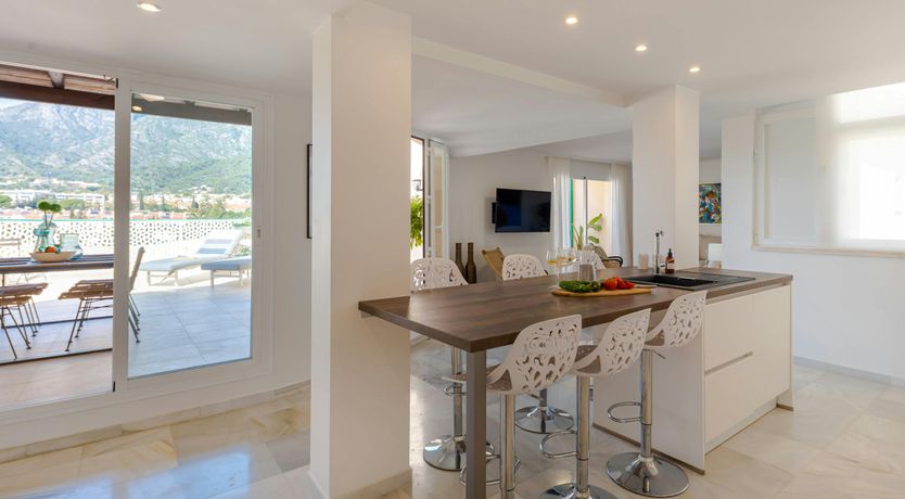 Photo of The Sea Emerald