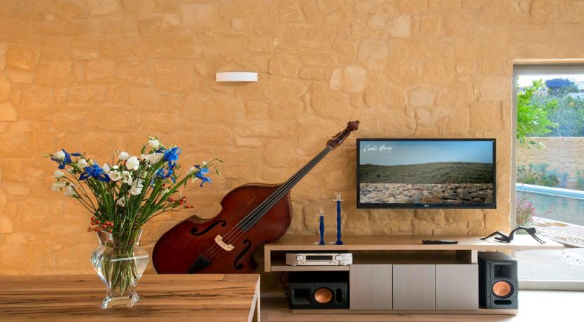 Photo of Psilolia Olive