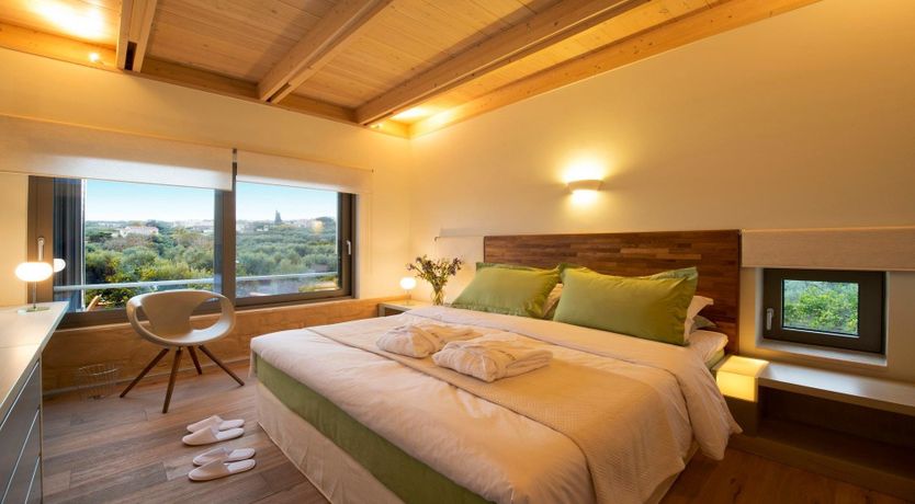 Photo of Psilolia Olive