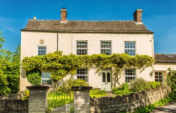 Tea, Flowers & Trees Holiday Cottage