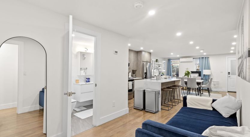 Photo of Tales of New York