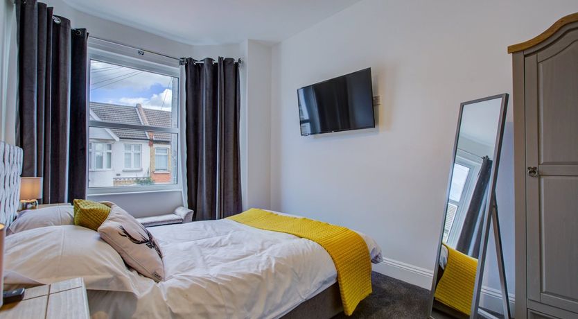 Photo of The Lighthousekeeper's Daughter