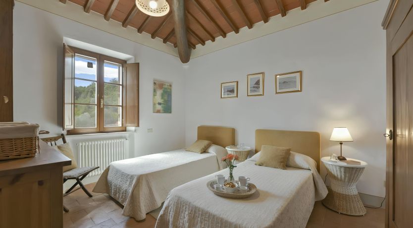 Photo of Siena Ceremony