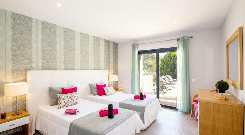 Photo of The Seaward Sojourn