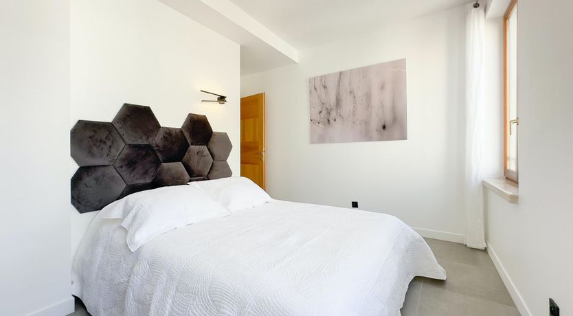 Photo of Champagne & Cannes