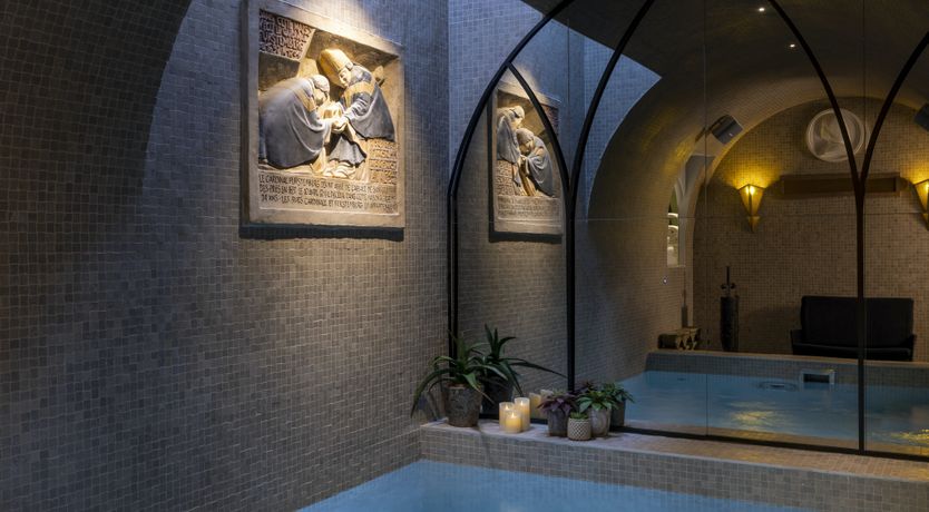 Photo of Little Parisienne