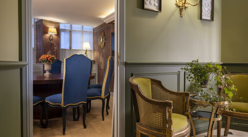 Photo of Little Parisienne