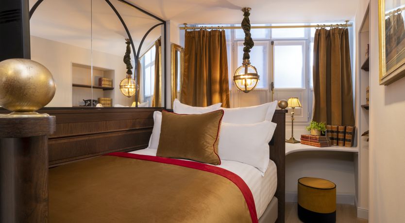 Photo of Little Parisienne