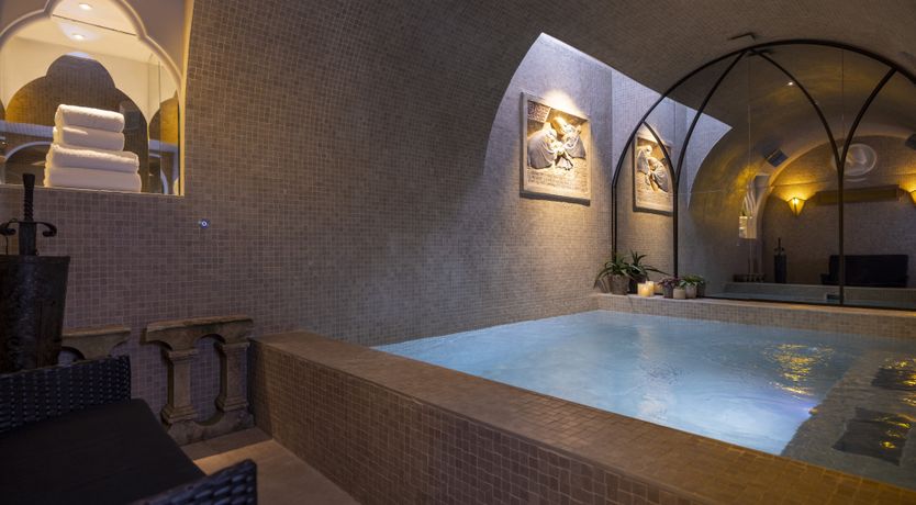 Photo of Little Parisienne