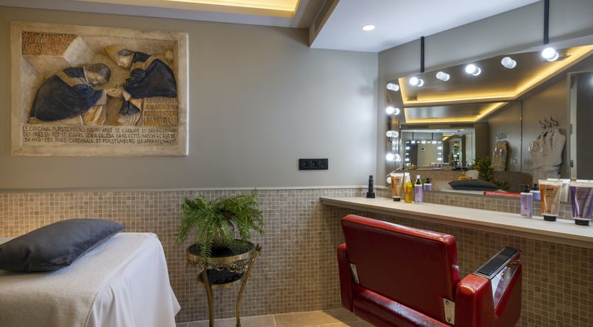 Photo of Little Parisienne