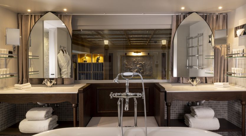 Photo of Little Parisienne