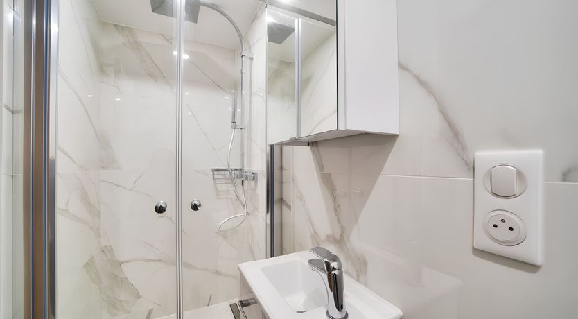 Photo of The Tour Guide