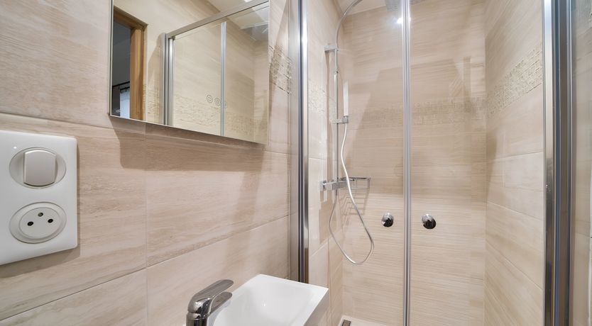 Photo of The Tour Guide