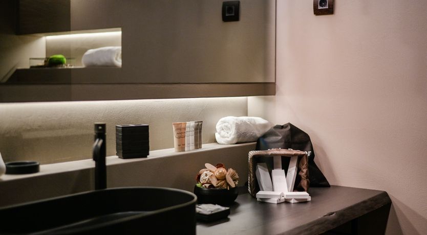 Photo of Emerald Echo