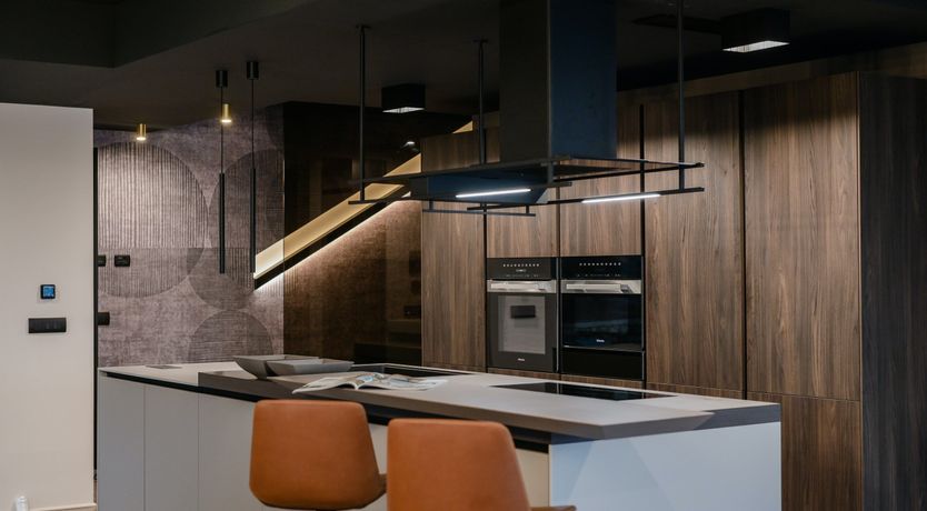 Photo of Emerald Echo