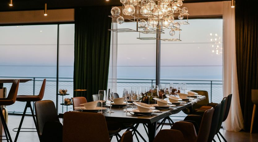 Photo of Emerald Echo