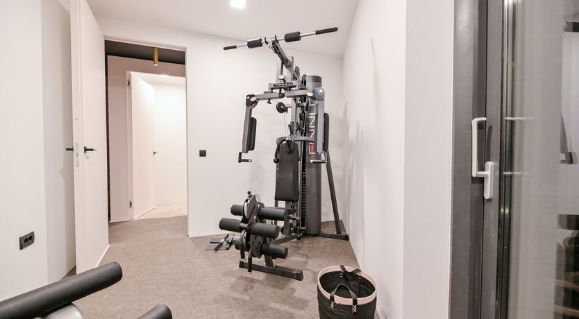 Photo of Emerald Echo