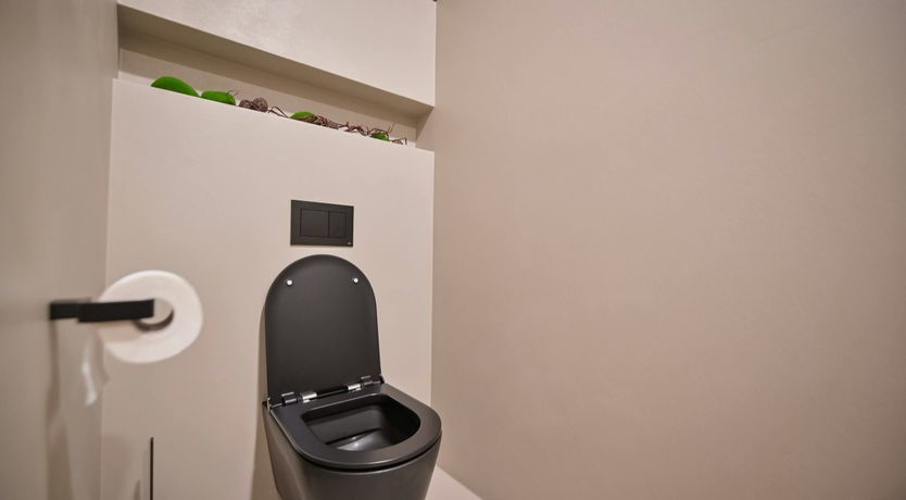 Photo of Emerald Echo