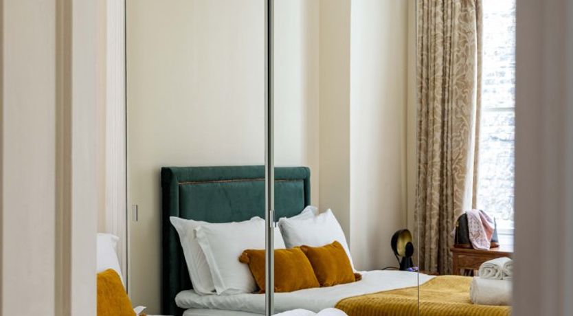 Photo of Mayor's Club