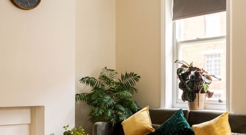 Photo of Mayor's Club