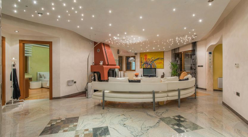 Photo of At the Opera House