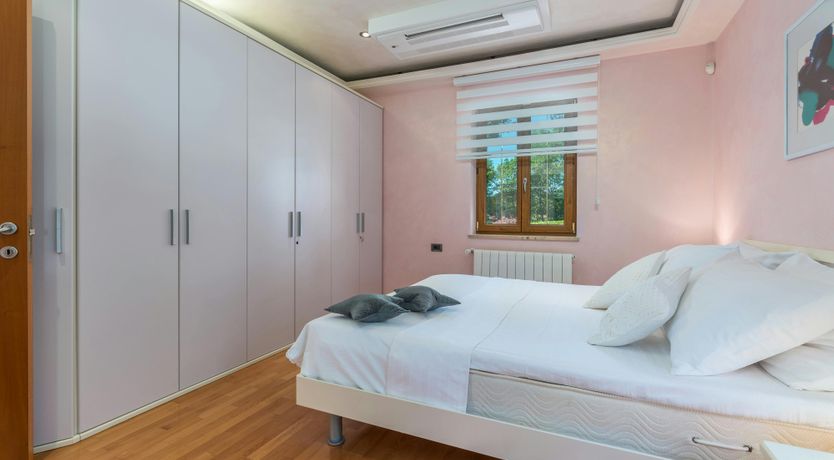 Photo of At the Opera House