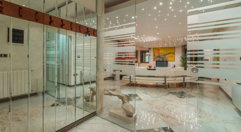 Photo of At the Opera House