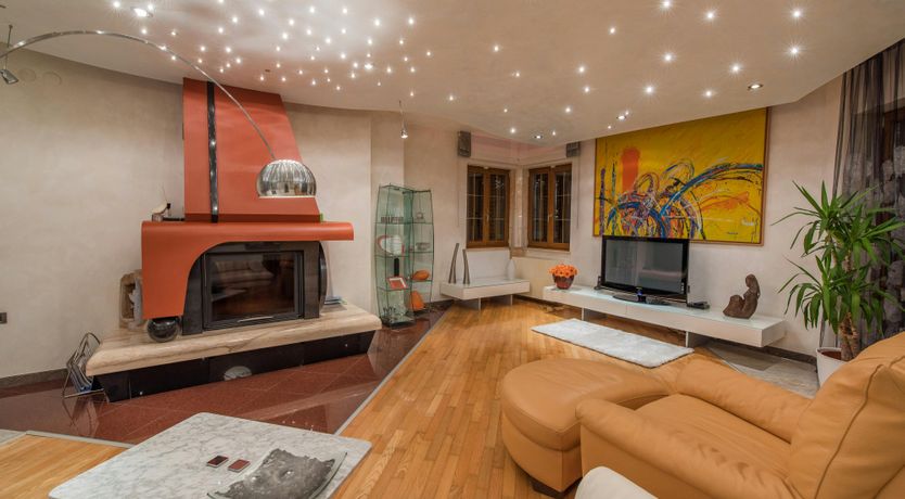 Photo of At the Opera House