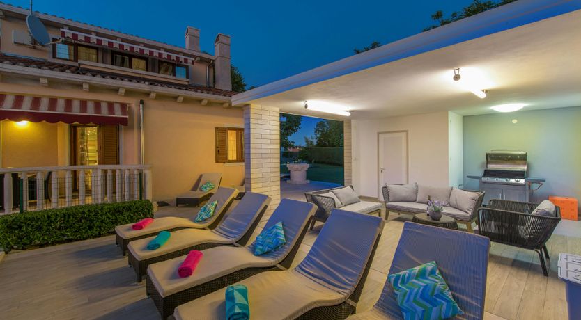 Photo of At the Opera House