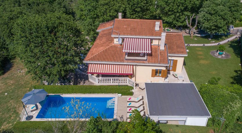 Photo of At the Opera House