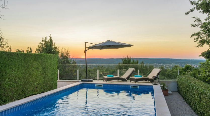 Photo of At the Opera House