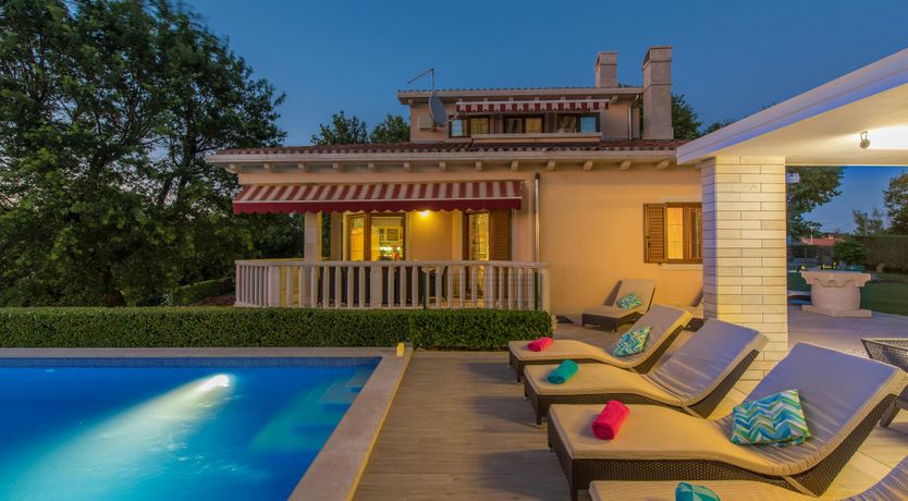 Photo of At the Opera House