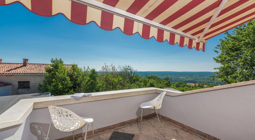 Photo of At the Opera House