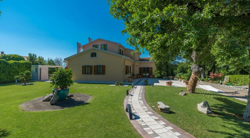 Photo of At the Opera House