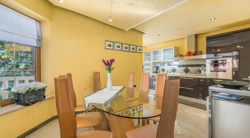 Photo of At the Opera House